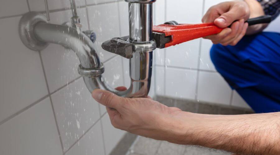 Professional Leak Detection Services in Luther, OK
